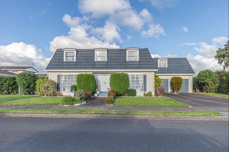 Photo of property in 2 Avon Street, Levin, 5510