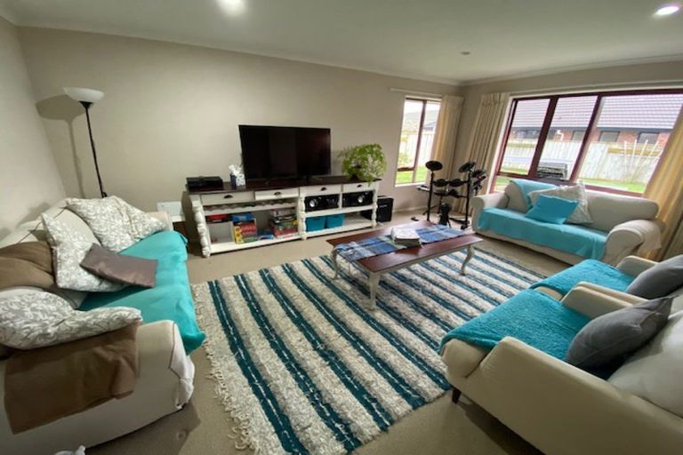 Photo of property in 49 Branigan Parade, Kelvin Grove, Palmerston North, 4414