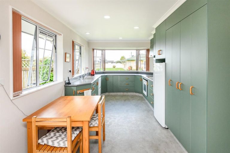 Photo of property in 12 Dunallen Avenue, Marton, 4710