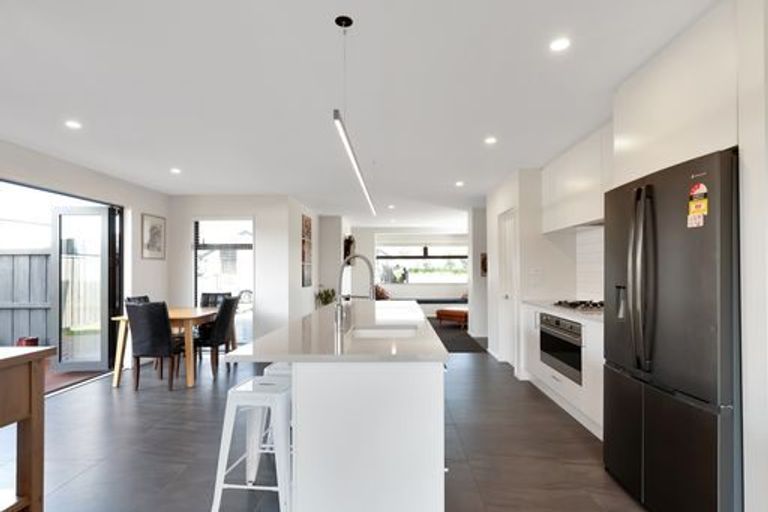 Photo of property in 38 Te Hurunui Drive, Pegasus, 7612