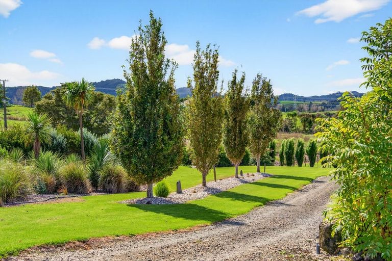 Photo of property in 252 Oneriri Road, Kaiwaka, 0573