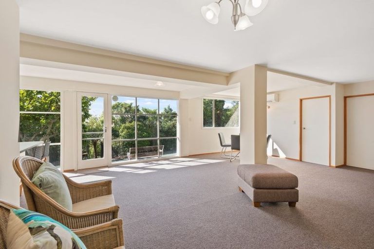 Photo of property in 2 Seamount Terrace, Mount Pleasant, Christchurch, 8081