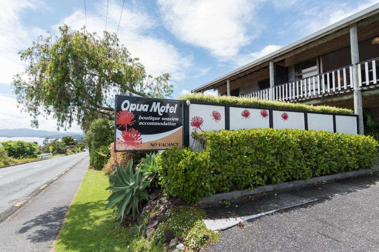 Photo of property in 24 Franklin Street, Opua, 0200