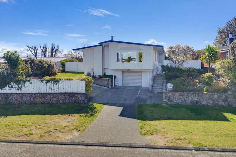 Photo of property in 48 Gillies Avenue, Taupo, 3330