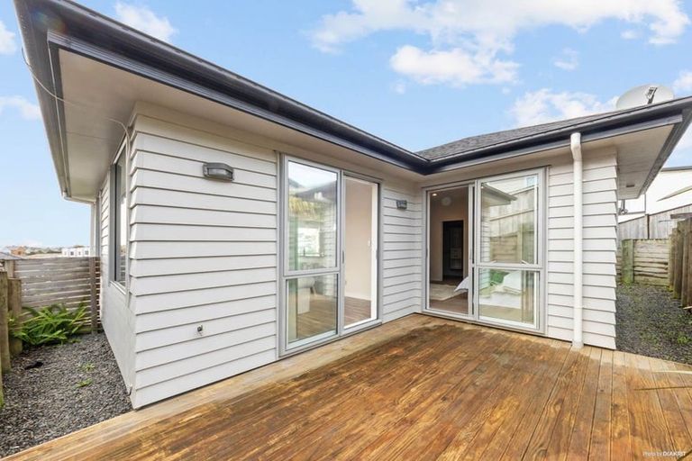 Photo of property in 14 Alloway Street, Westgate, Auckland, 0614
