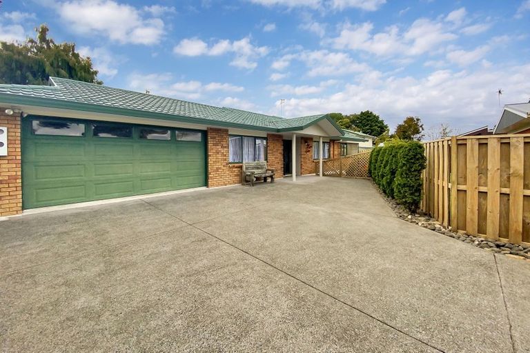 Photo of property in 15a Clarkson Crescent, Maunu, Whangarei, 0110