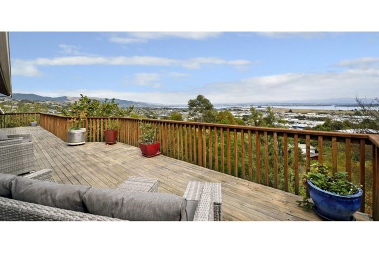 Photo of property in 3 Kamahi Way, Tahunanui, Nelson, 7011
