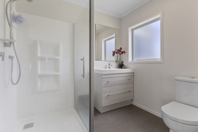 Photo of property in 48c Mahoe Street, Inglewood, 4330