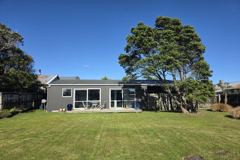 Photo of property in 18 Beach Street, Hokitika, 7810