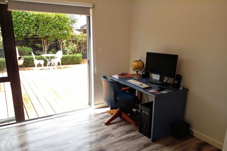 Photo of property in 47 Nielsen Gardens, Rototuna, Hamilton, 3210