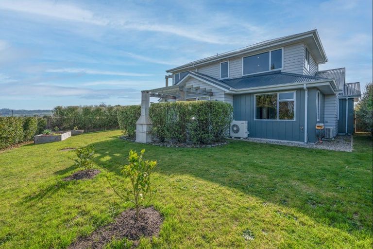 Photo of property in 66 Huka Heights Drive, Rangatira Park, Taupo, 3330