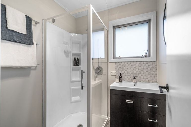 Photo of property in 32 Cunningham Street, Grasmere, Invercargill, 9810