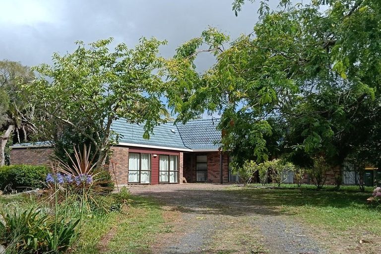 Photo of property in 28 Blackbridge Road, Dairy Flat, Albany, 0794