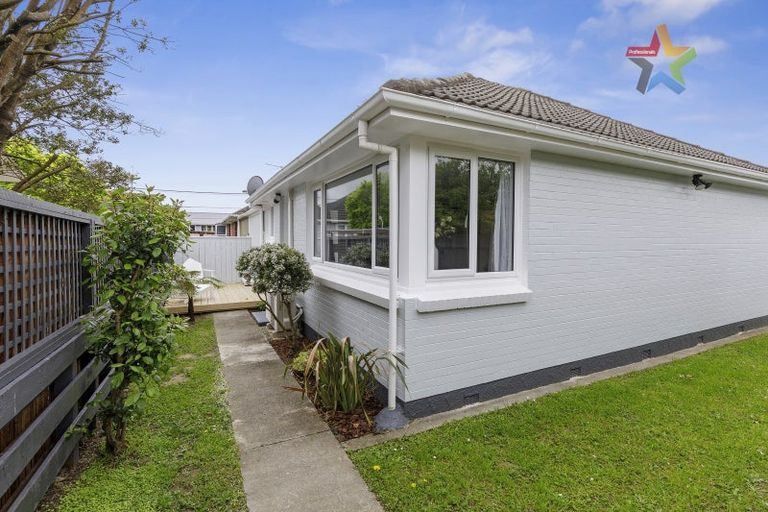 Photo of property in 1/50 Dyer Street, Epuni, Lower Hutt, 5011