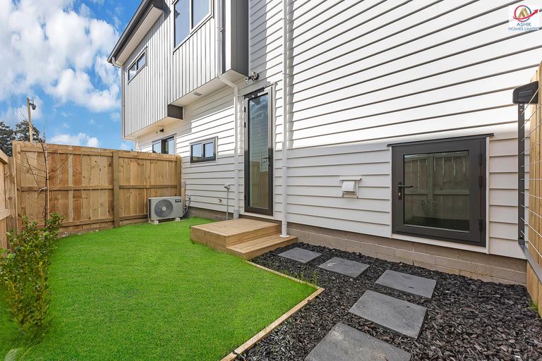 Photo of property in 26b Cape Road, Mangere, Auckland, 2022