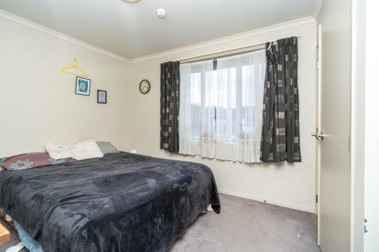 Photo of property in 2a Burrows Place, Frankton, Hamilton, 3204