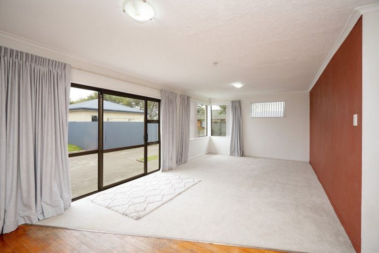 Photo of property in 42 Joseph Street, Waverley, Invercargill, 9810