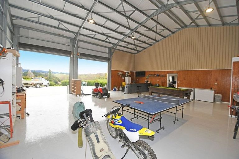 Photo of property in 17 Lupis Way, Kaiwaka, 0573