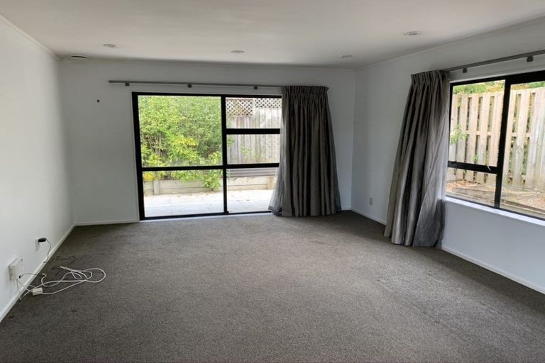 Photo of property in 2/12 Belmont Terrace, Milford, Auckland, 0620
