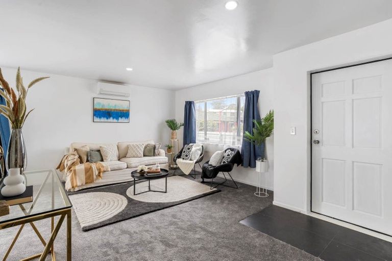 Photo of property in 80 Robert Skelton Place, Clendon Park, Auckland, 2103