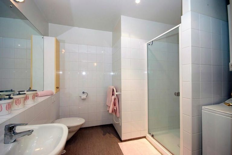 Photo of property in Kelvin House, 4c/16 The Terrace, Wellington Central, Wellington, 6011