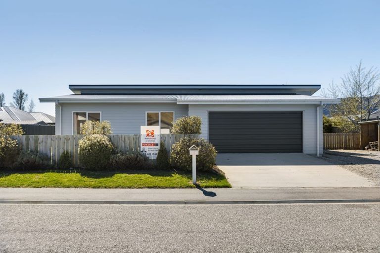 Photo of property in 4 Parkburn Lane, Mount Pisa, Cromwell, 9383