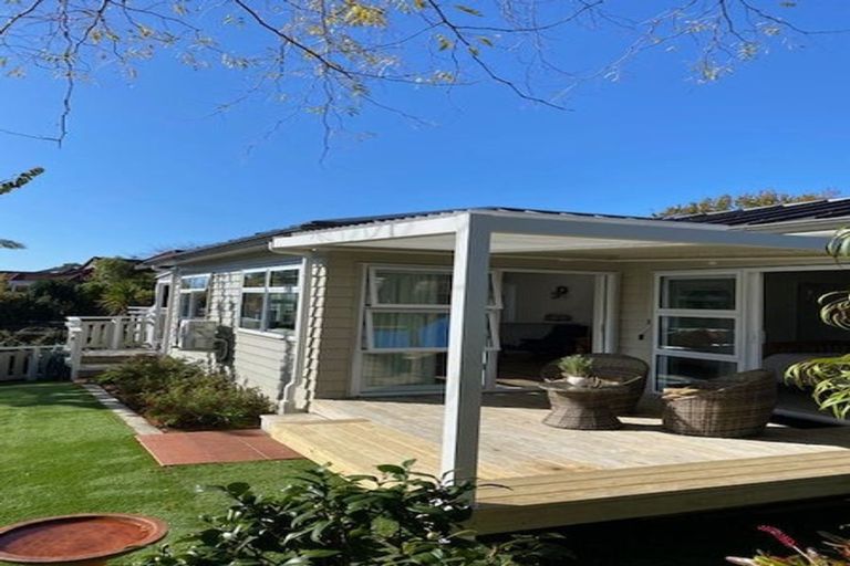 Photo of property in 14 Sale Street, Cockle Bay, Auckland, 2014