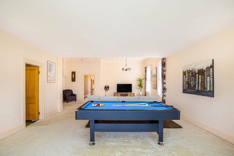 Photo of property in 118 Mokoia Road, Chatswood, Auckland, 0626