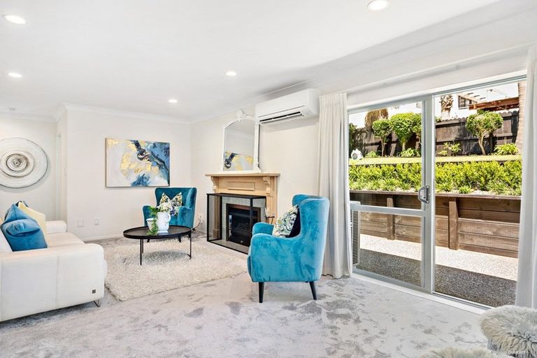 Photo of property in 21 Tralee Terrace, Dannemora, Auckland, 2016