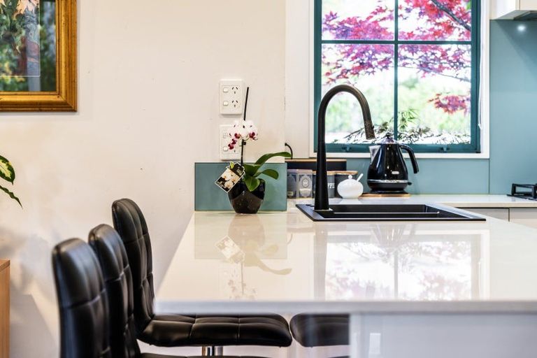 Photo of property in 3 Hobie Court, West Harbour, Auckland, 0618