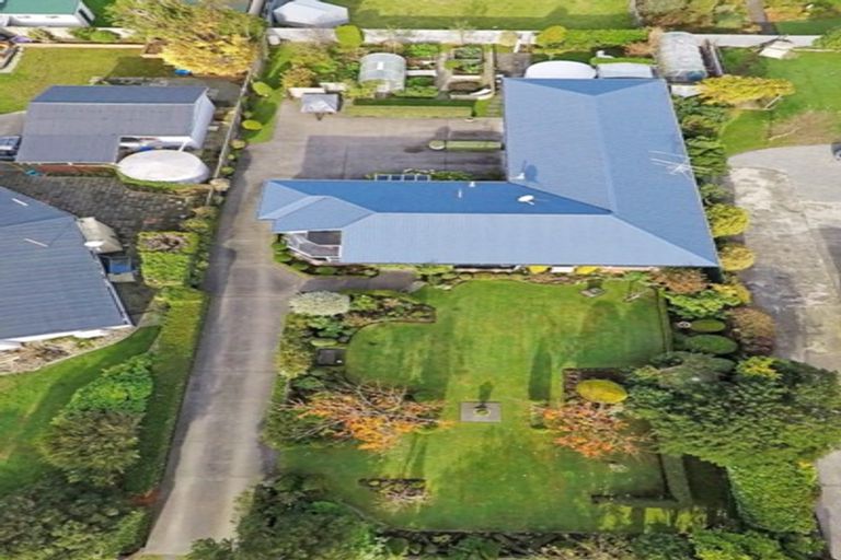 Photo of property in 46 Kilmarnock Street, Wallacetown, 9816