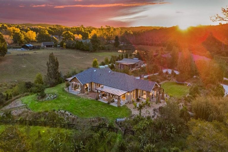 Photo of property in 143 Blackbridge Road, Dairy Flat, Albany, 0794