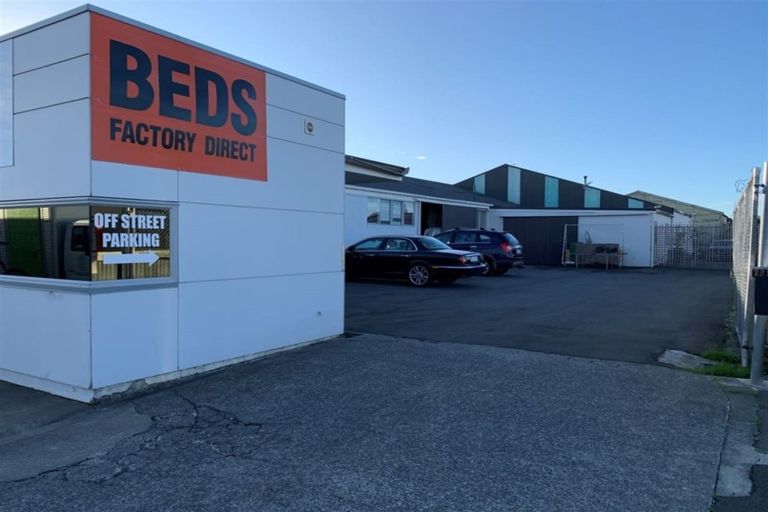 Photo of property in 5/28-28b Austin Street, Mount Victoria, Wellington, 6011