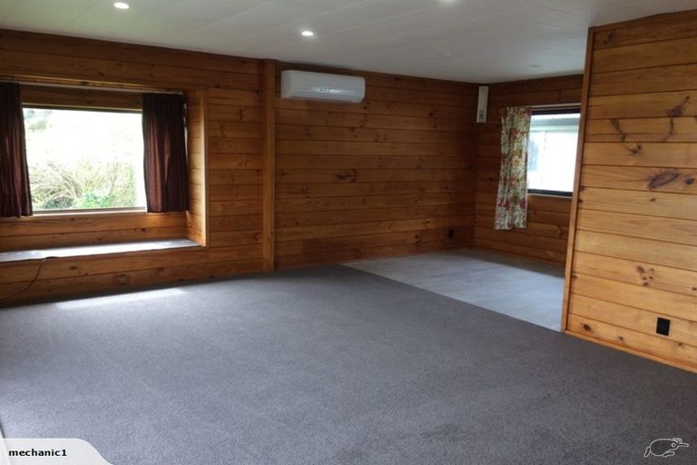 Photo of property in 22 Omapere Street, Waitangirua, Porirua, 5024