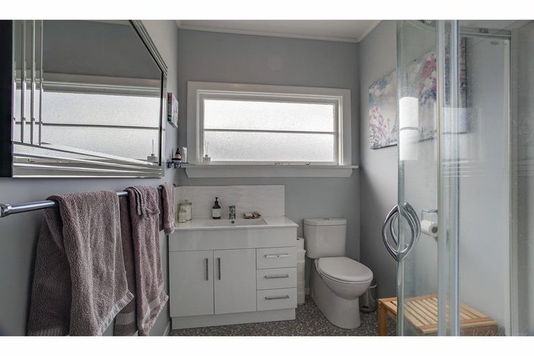 Photo of property in 11 Cameron Street, Seaview, Timaru, 7910