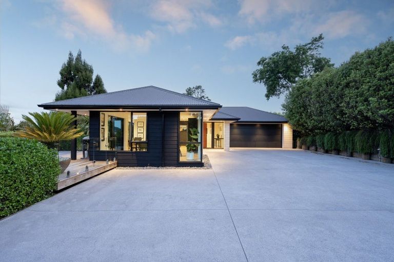 Photo of property in 4/17a Eastglen Road, Glen Eden, Auckland, 0602