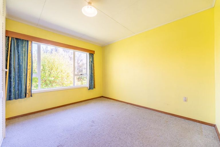 Photo of property in 11 Mortimer Street, Waimate, 7924