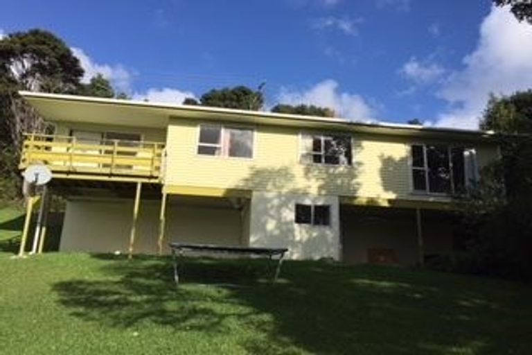 Photo of property in 59 Hillcrest Road, Hatfields Beach, Orewa, 0931