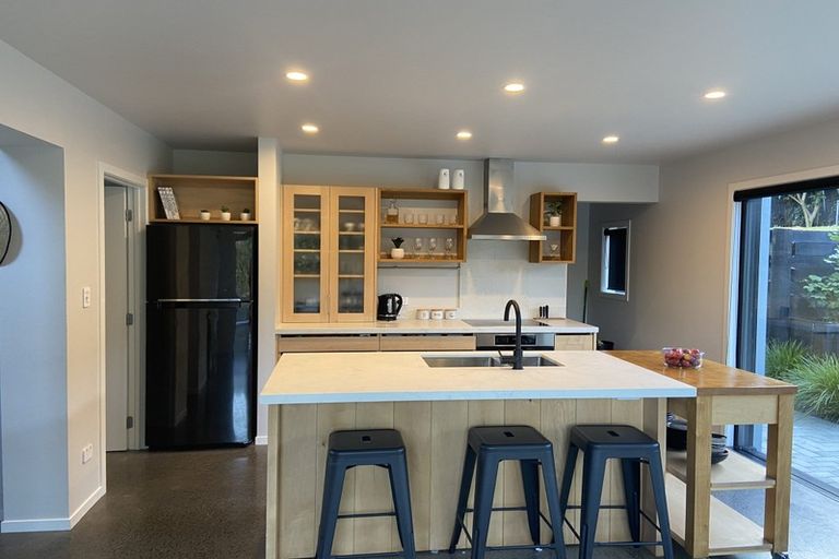 Photo of property in 7 Margan Avenue, New Lynn, Auckland, 0600