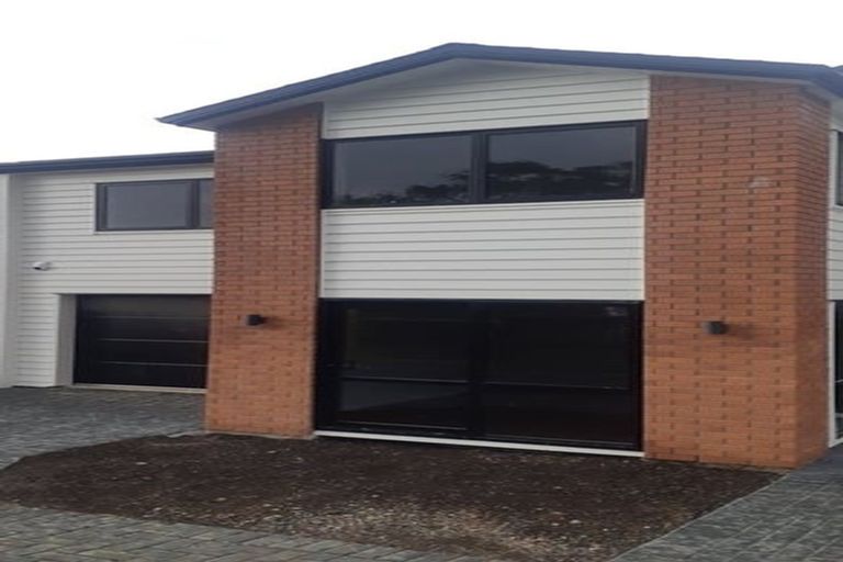 Photo of property in 30a Beaumonts Way, Manurewa, Auckland, 2102