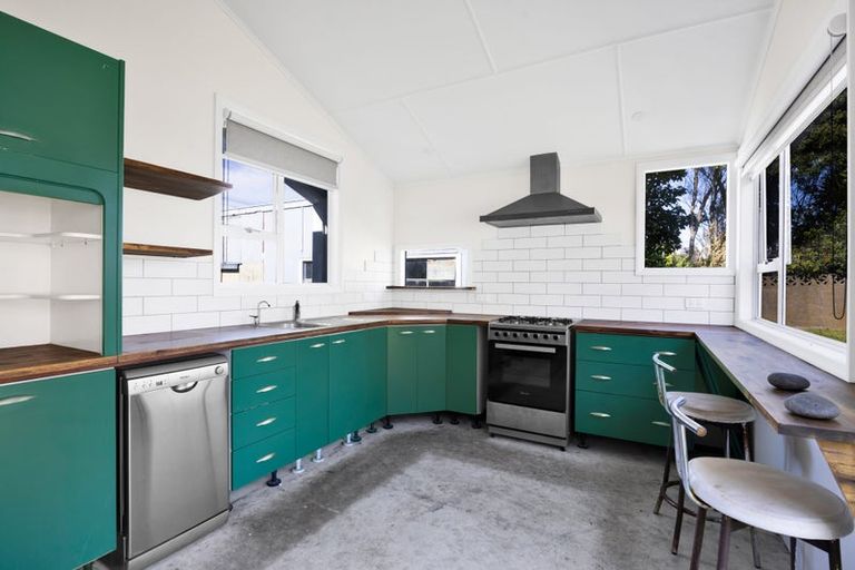 Photo of property in 4 Meredith Street, Patea, 4520