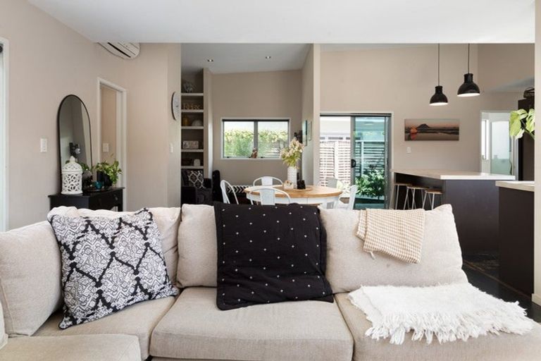 Photo of property in 12 Palm Grove, Waihi Beach, 3611