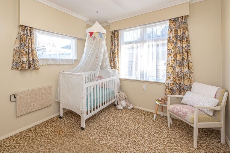 Photo of property in 104 Paterson Street, Aramoho, Whanganui, 4500