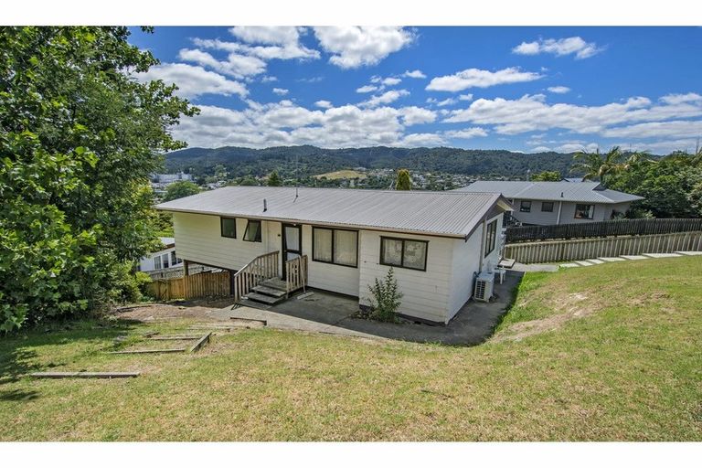 Photo of property in 22 Tikorangi Place, Morningside, Whangarei, 0110