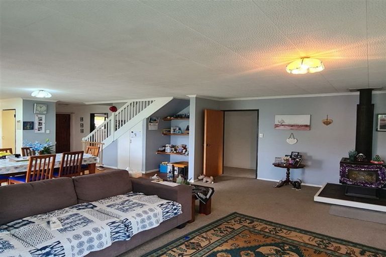 Photo of property in 20 Woodstock Avenue, Karangahake, Paeroa, 3674