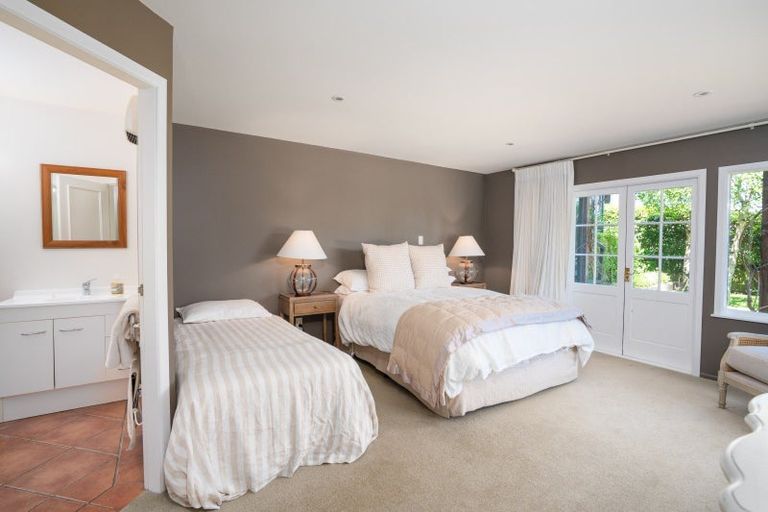 Photo of property in 61 Shepherd Road, Waipahihi, Taupo, 3330