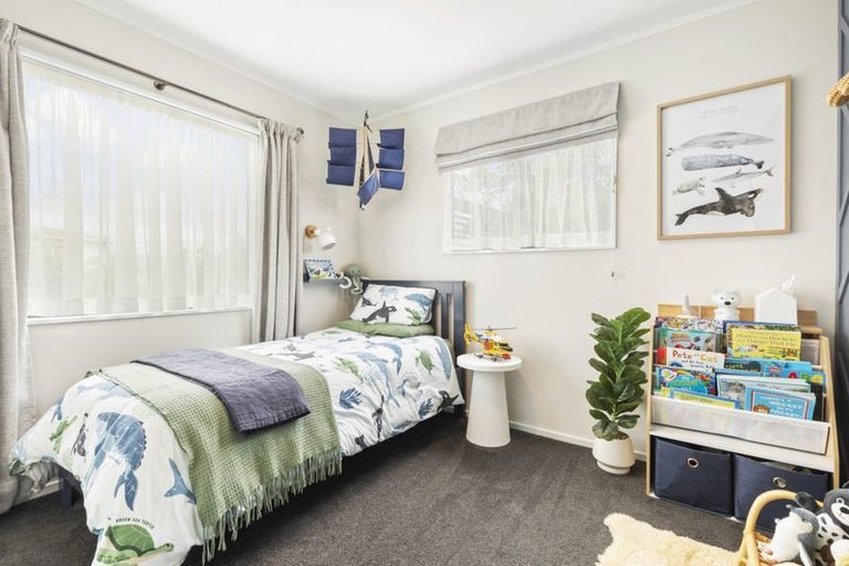 Photo of property in 22 Bowes Crescent, Strathmore Park, Wellington, 6022