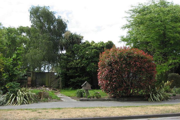 Photo of property in 4 Bolero Place, Parklands, Christchurch, 8083