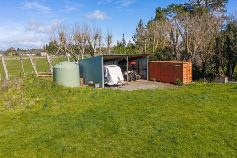 Photo of property in 17 Charlotte Street, Takapau, 4203