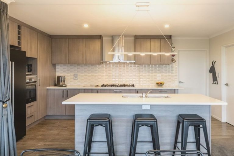 Photo of property in 19 Yatterina Avenue, Takanini, 2112